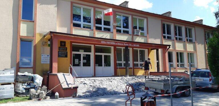Szkoła Podstawowa w Uniejowie jest przygotowywana na powrót uczniów
