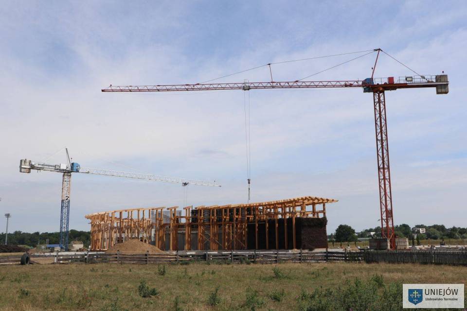 Gmina Uniejów ogłasza drugi przetarg na budowę drogi pożarowej do tężni
